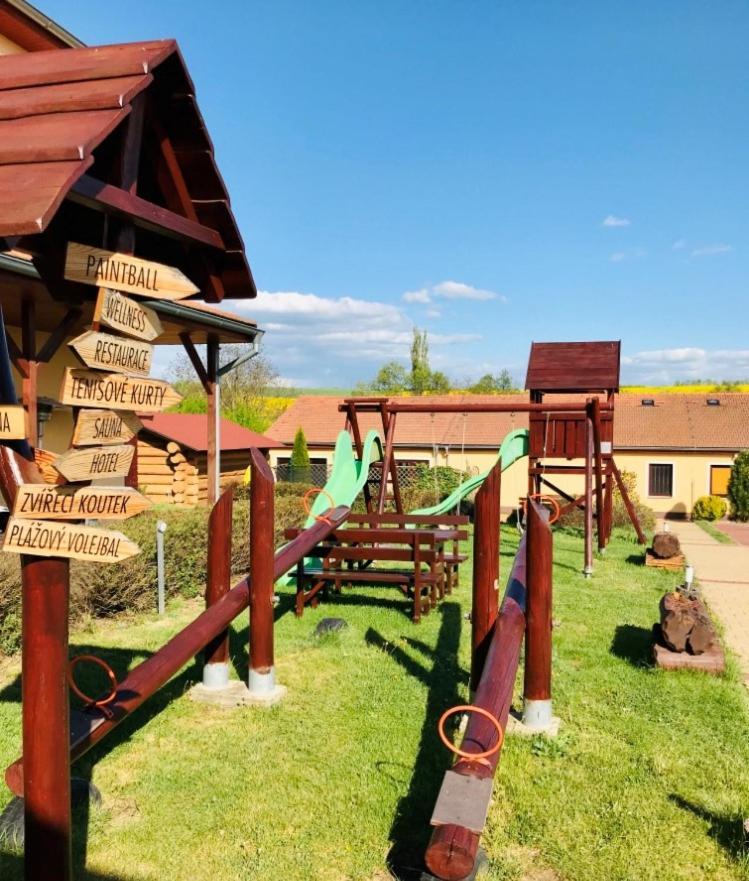 Apartmany, Penzion, Wellness U Zlate Rybky Vyškov Exterior foto